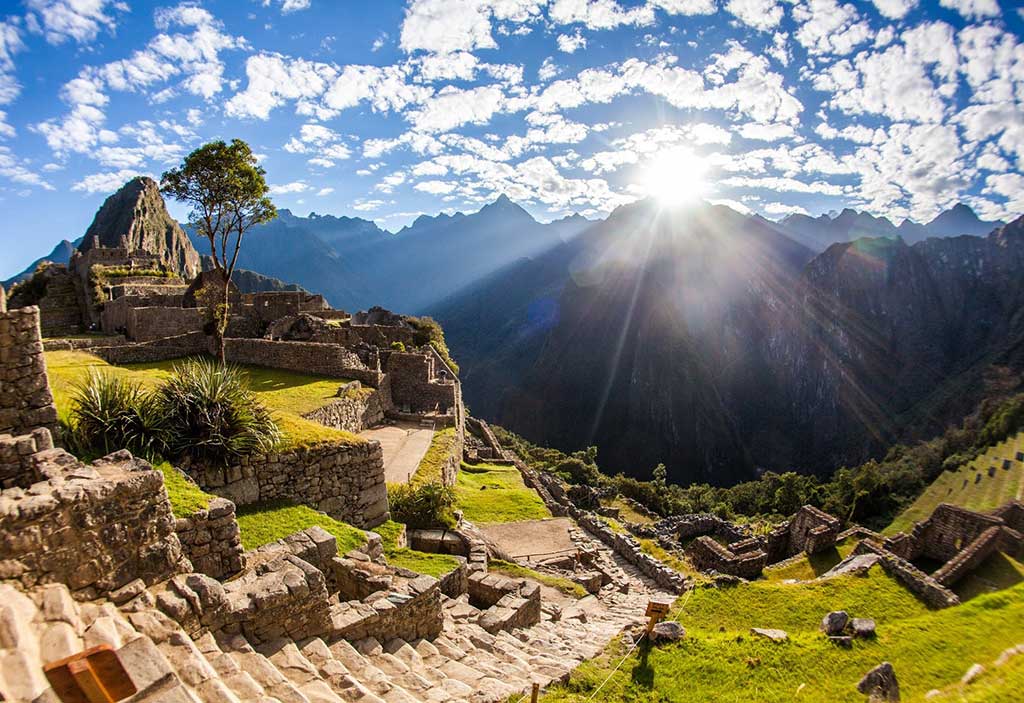 Inca Jungle Trek - Machu Picchu