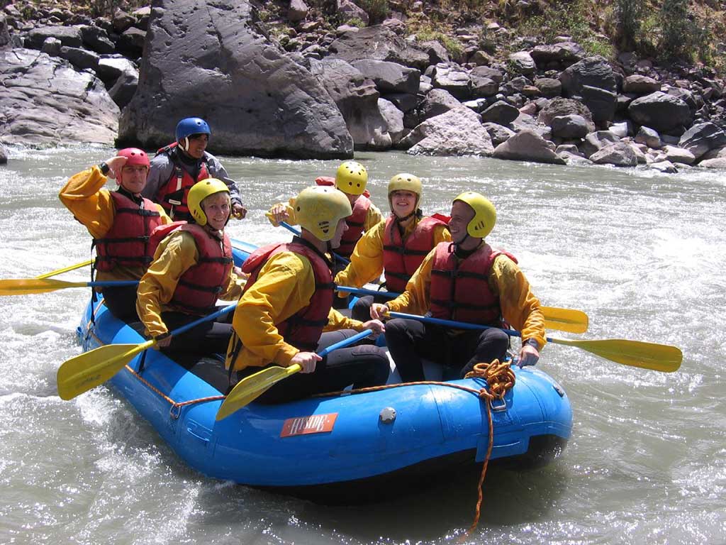 Inca Jungle Trail - Rafting